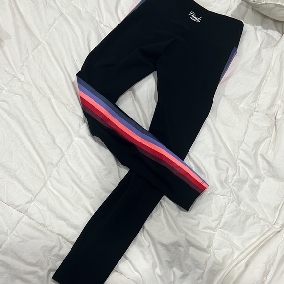 💜Pink VS Yoga Leggings - Picture 11 of 16